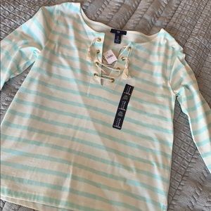 NWT - Gap lace-up top!